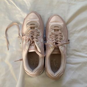 Rose Nike Air Max 90, size 8 woman
